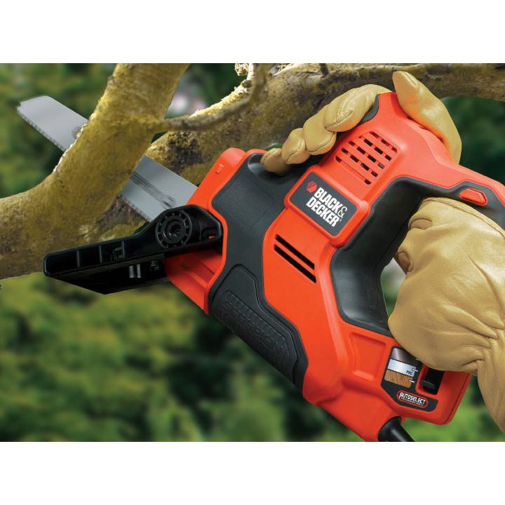 Sierra Scorpion 500W AutoSelect + 3 hojas y maletín Black+Decker RS890K-QS