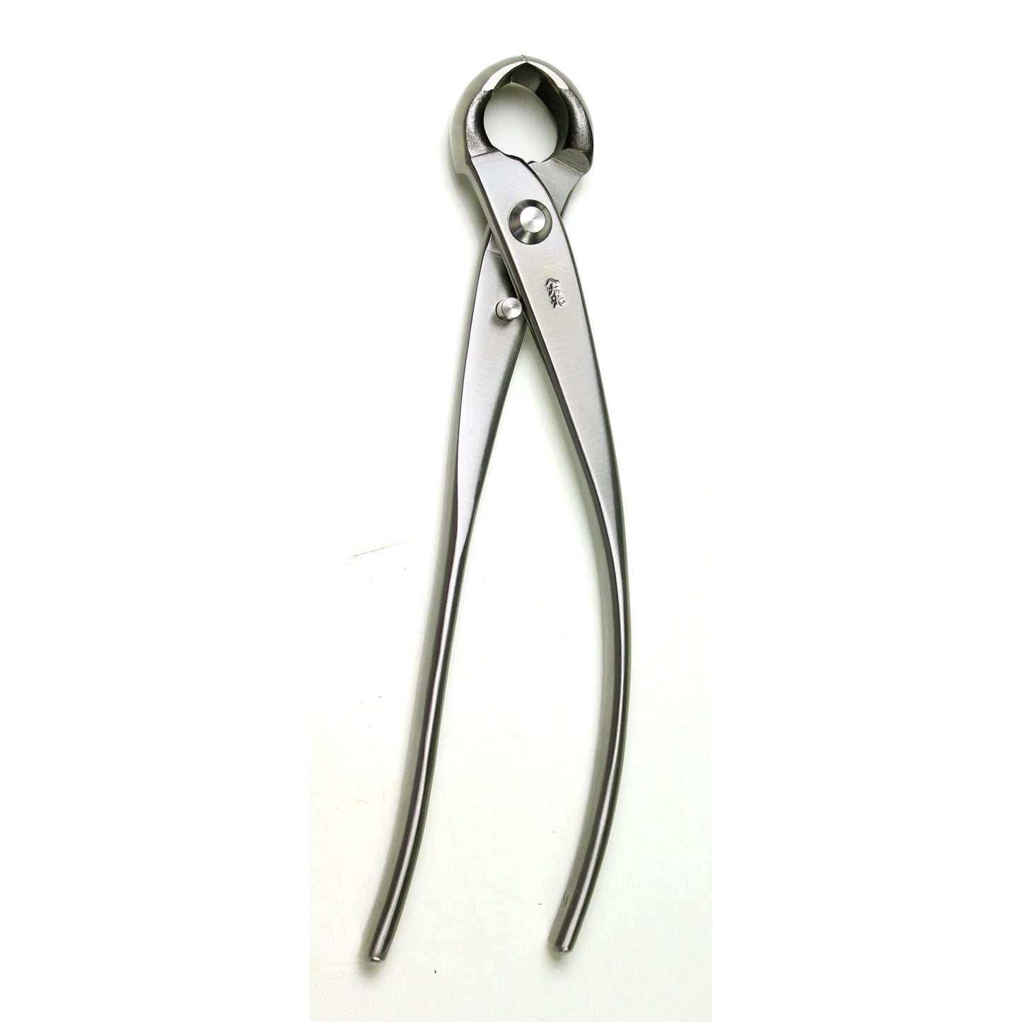 Nożyce kuliste 210 mm ze stali nierdzewnej.