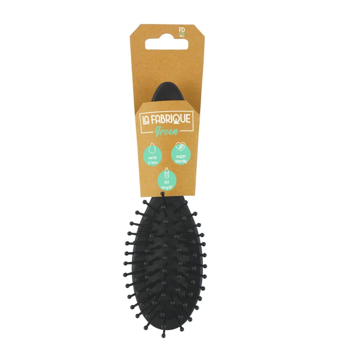 Brosse à cheveux ovale en PET recyclé La Fabrique Green