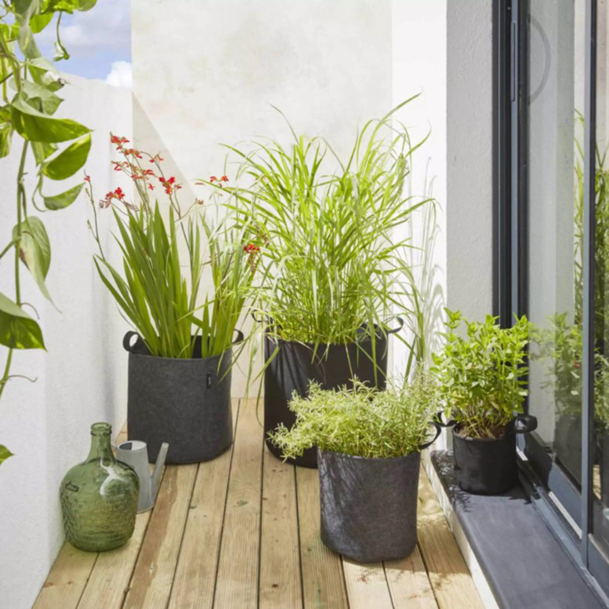 Bag4Plant Planteringspåse av grå geotextilfilt ø35cm 33,7 L