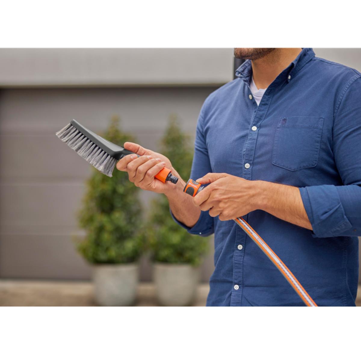 Cleansystem Reinigungsset mit Handbürste Gardena