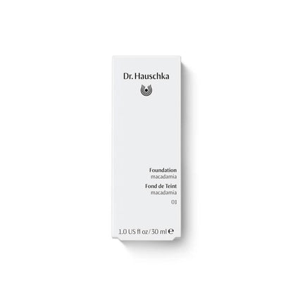 Foundation 02 almond  Dr. Hauschka 30 ml