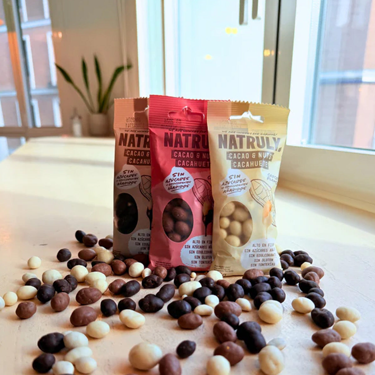 Cocoa & Nuts Milk Chocolate, Natruly, 50 g
