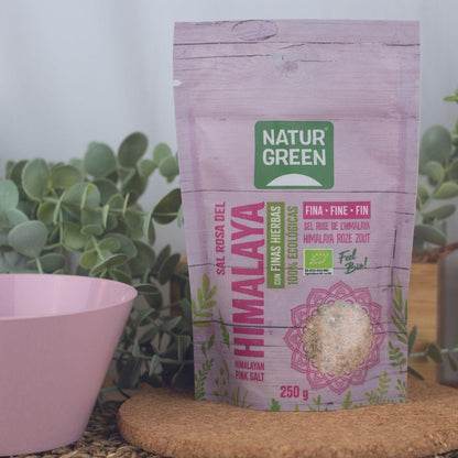 Rosa Himalaya-Salz mit feinen Bio-Kräutern Naturgreen 250 g