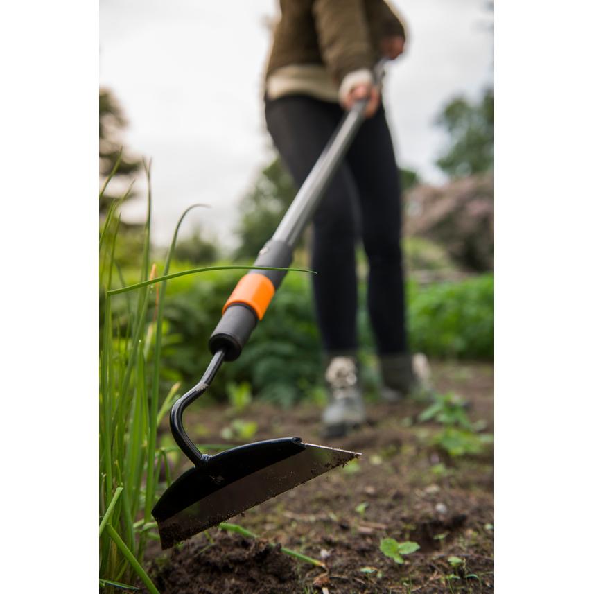 Fiskars QuickFit Hoe