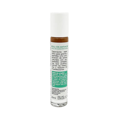Roll-on przeciwtrądzikowy oczyszczający, drzewo herbaciane i tymianek, NaturaBIO Cosmetics, 20 ml